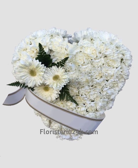 Corazón Funerario Claveles